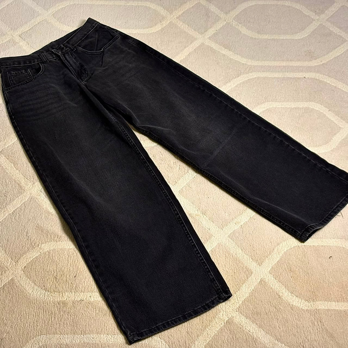 Black Straight Baggy Jeans – Thrifted