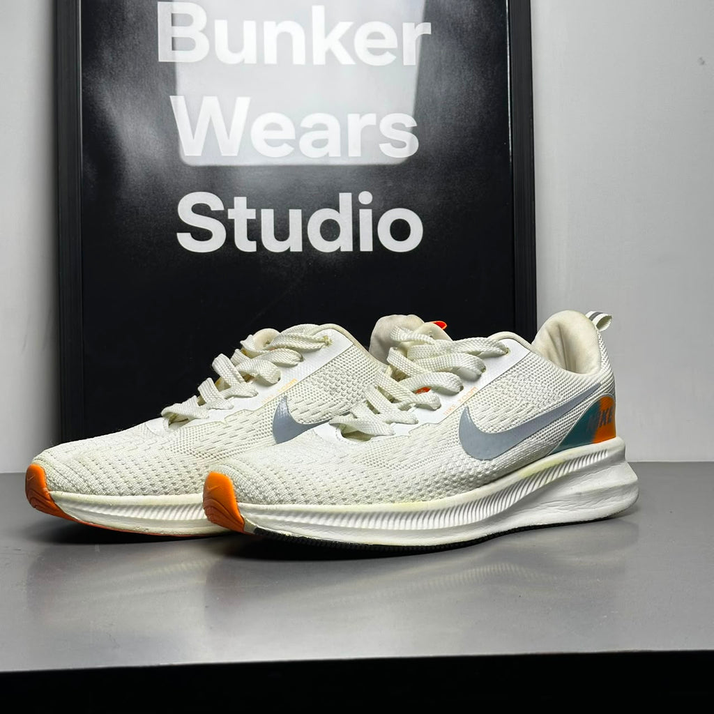 Nike Air Zoom Pegasus 40 Running Sneakers - Thrifted