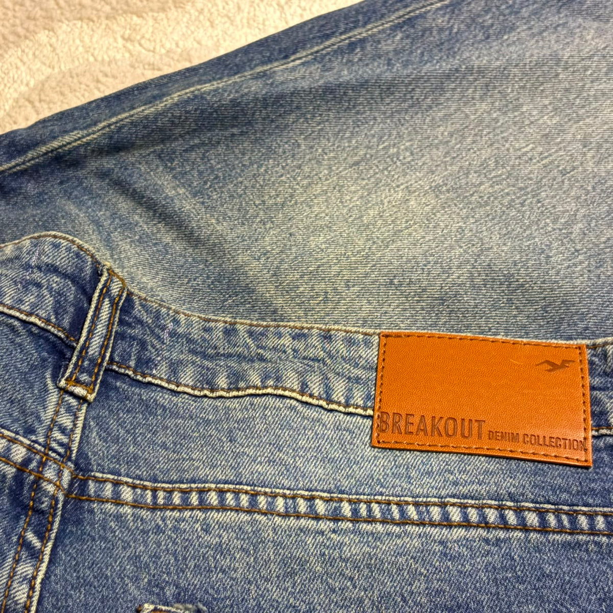 Breakout Mid Blue Slim-Fit Jeans – Leftover.